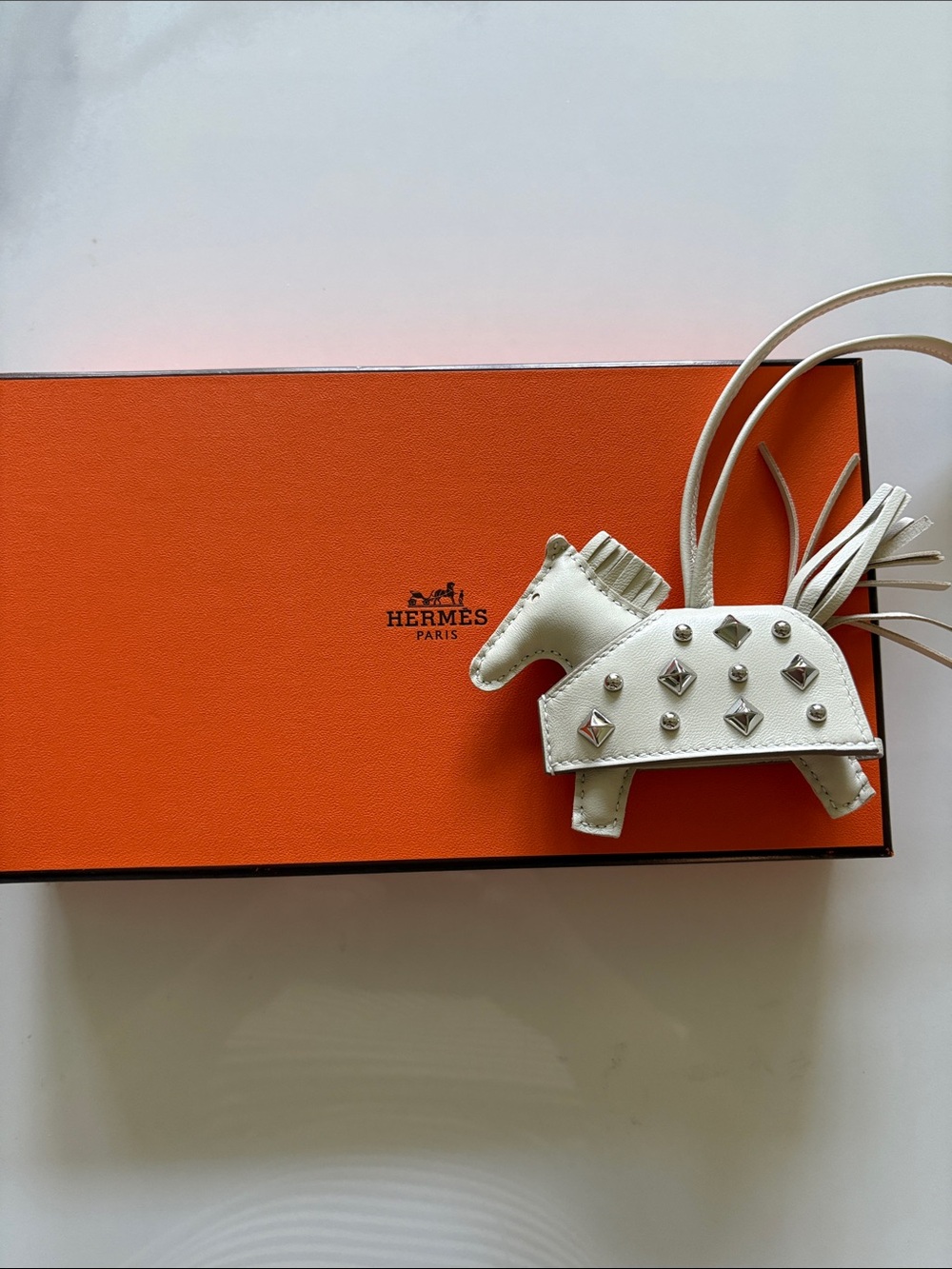 New Hermes craie Robeo rock White Studded Pony Bag Charm with Tassel